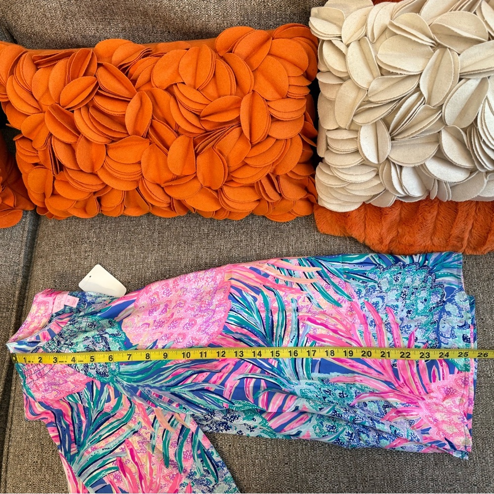 ❣️🆕Lilly Pulitzer Blue Pink Pineapple 100% Silk Elsa Blouse❣️ - Picture 8 of 8